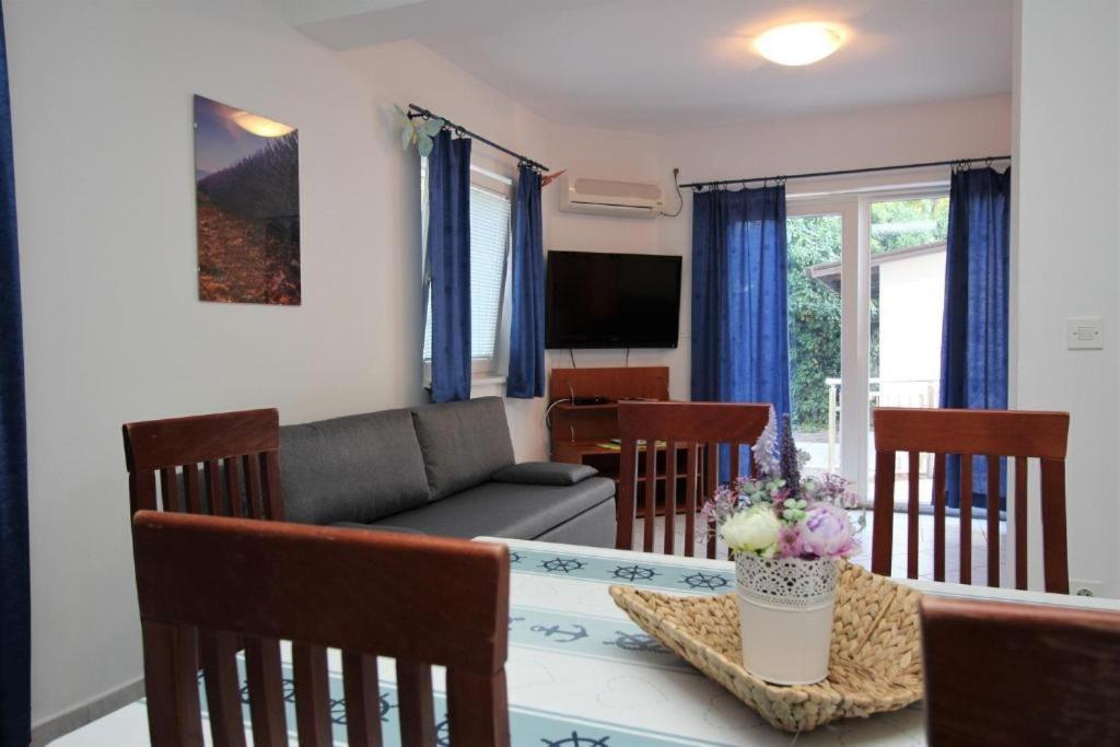 Apartmani Zec Šilo 外观 照片