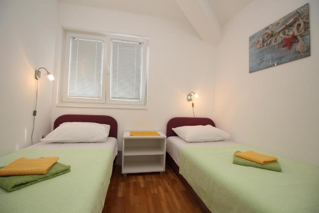 Apartmani Zec Šilo 外观 照片