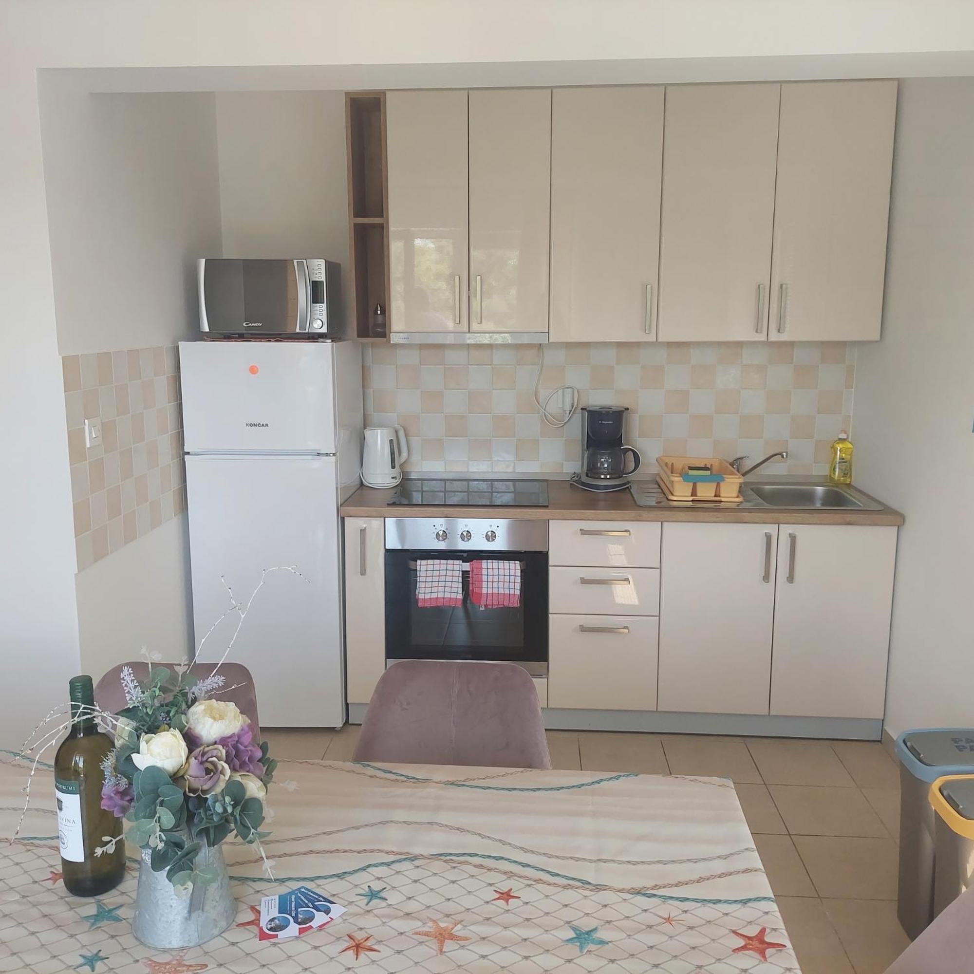 Apartmani Zec Šilo 外观 照片